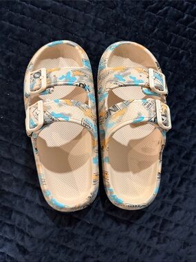Kids Beige Multi-Color Buckle Slide Sandals